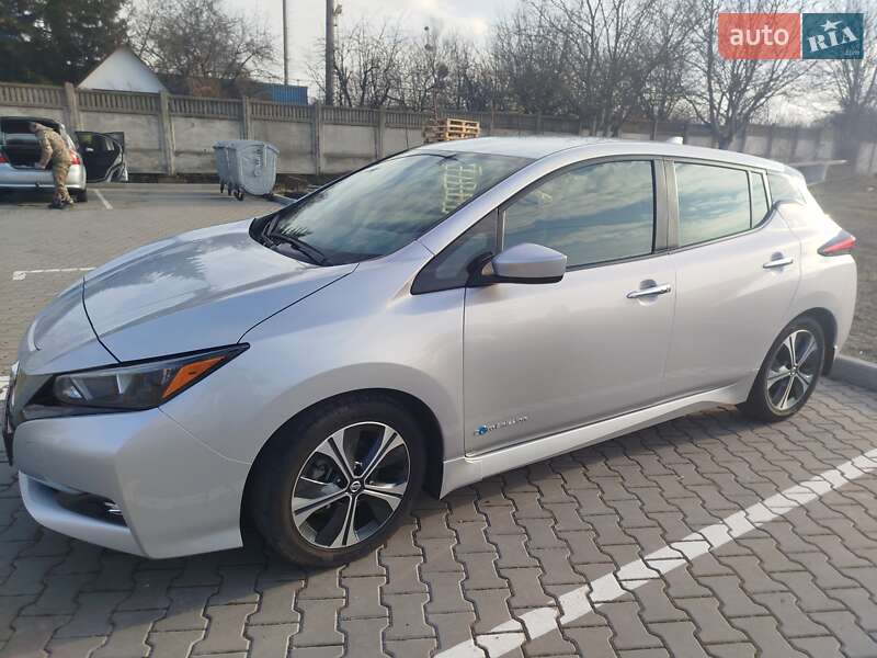 Хетчбек Nissan Leaf 2019 в Вінниці