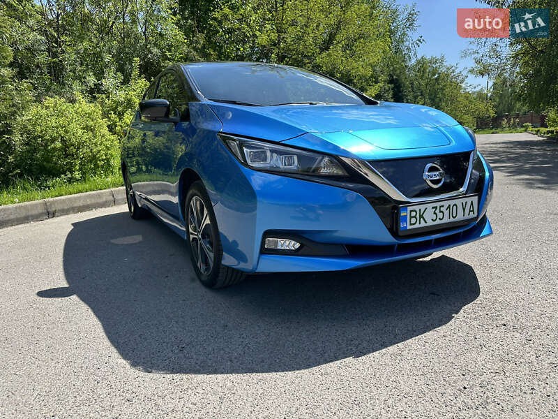 Nissan Leaf 2021