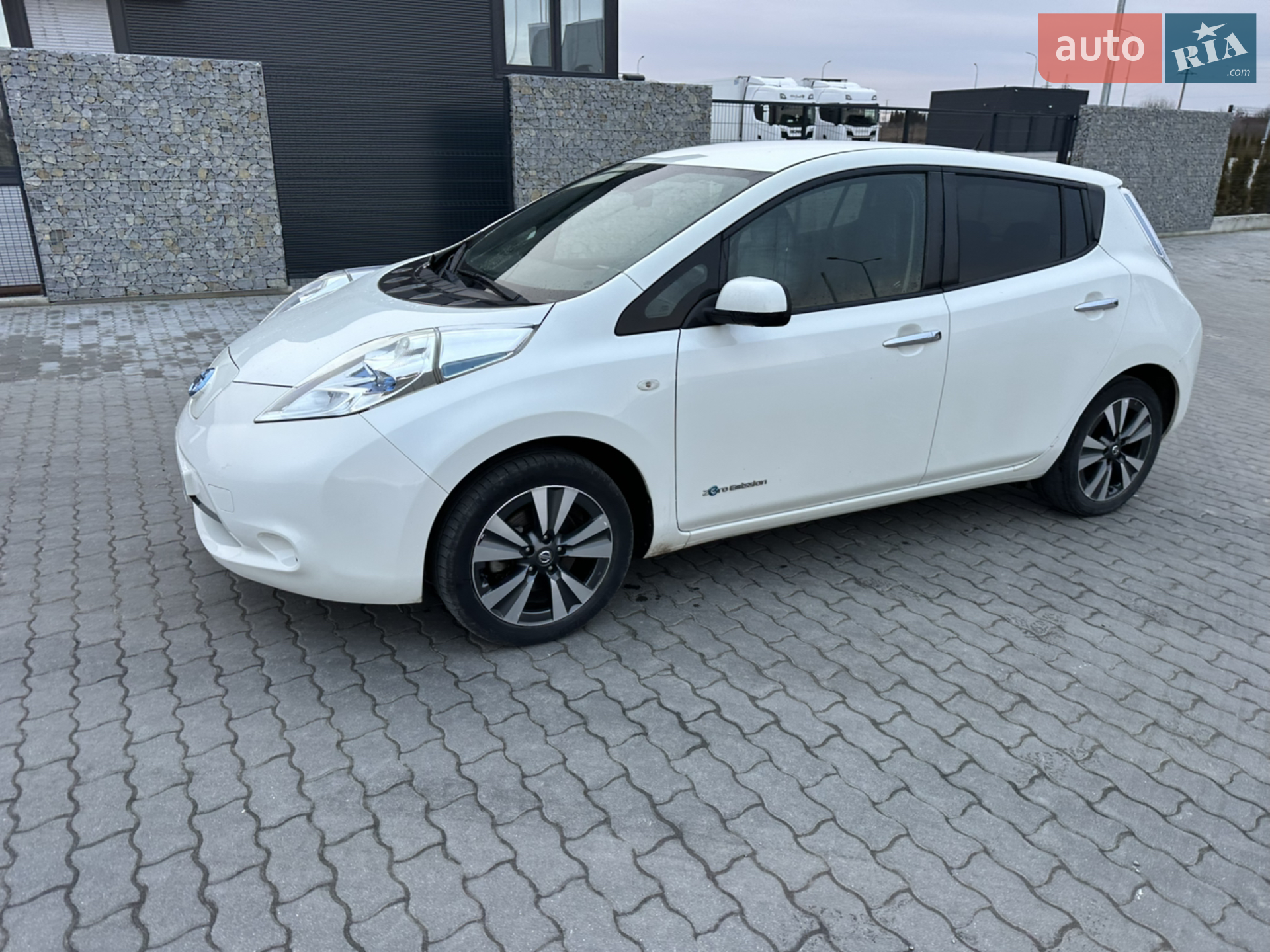 2016 Nissan Leaf - мініатюра 5