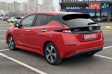 Хетчбек Nissan Leaf 2019 в Києві