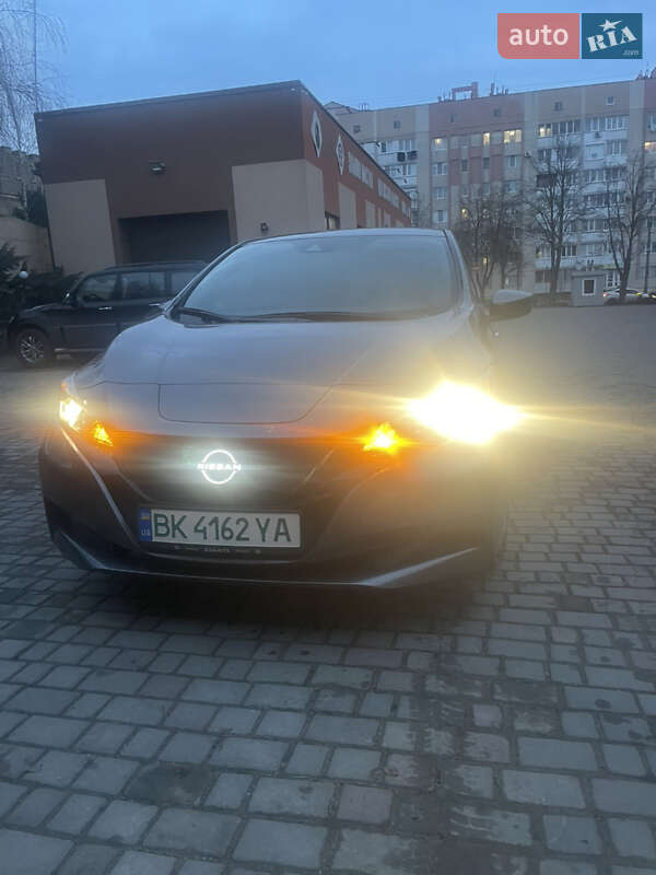 Хэтчбек Nissan Leaf 2022 в Здолбунове