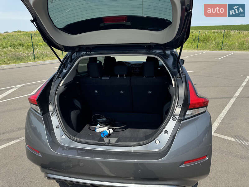 Хэтчбек Nissan Leaf 2022 в Здолбунове