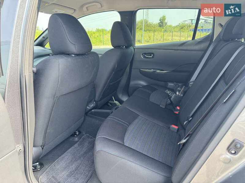 Хэтчбек Nissan Leaf 2022 в Здолбунове