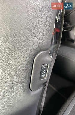 Хэтчбек Nissan Leaf 2020 в 