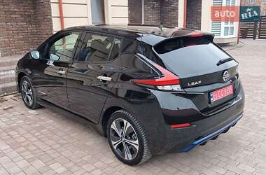 Хэтчбек Nissan Leaf 2019 в Черновцах