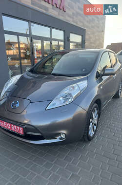 Хетчбек Nissan Leaf 2014 в Володимирі