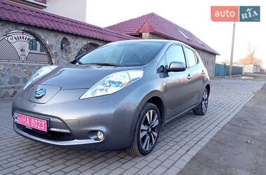 Хетчбек Nissan Leaf 2015 в Радехові