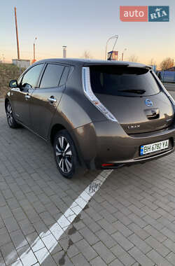 Хетчбек Nissan Leaf 2016 в Одесі