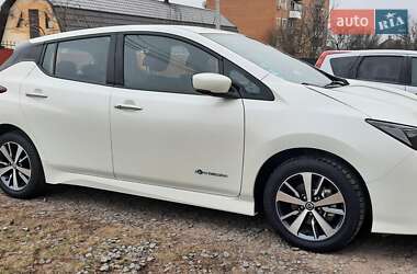 Хетчбек Nissan Leaf 2019 в Немирові