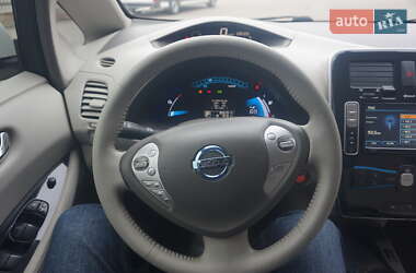 Хетчбек Nissan Leaf 2012 в Самборі