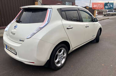 Хетчбек Nissan Leaf 2013 в Вінниці