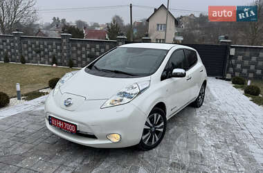 Хэтчбек Nissan Leaf 2014 в Ровно