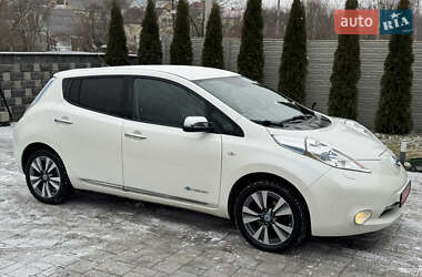 Хэтчбек Nissan Leaf 2014 в Ровно