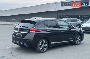 Хэтчбек Nissan Leaf 2018 в Львове