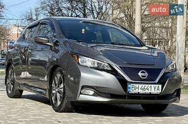 Хэтчбек Nissan Leaf 2018 в Одессе