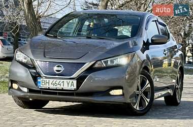 Хэтчбек Nissan Leaf 2018 в Одессе