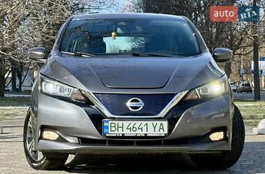 Хэтчбек Nissan Leaf 2018 в Одессе