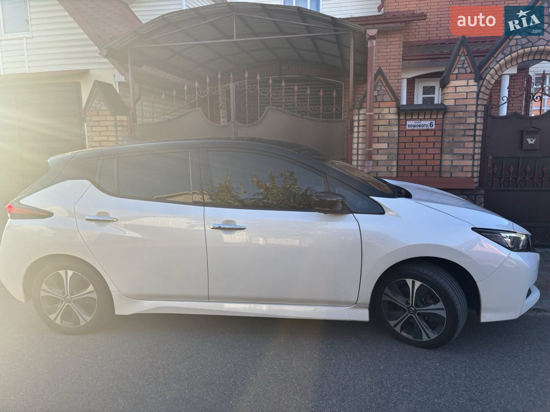 2021 Nissan Leaf - мініатюра 5