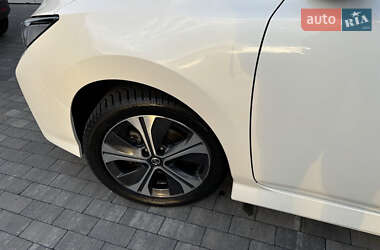Хэтчбек Nissan Leaf 2021 в Глевахе