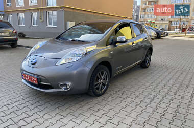 Хетчбек Nissan Leaf 2014 в Чернівцях