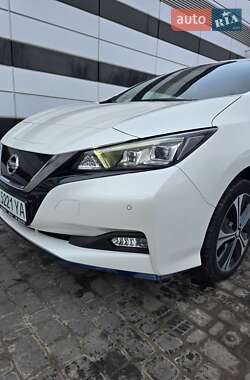 Хэтчбек Nissan Leaf 2019 в Ровно