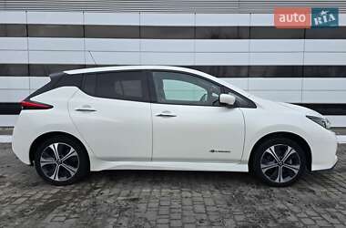 Хэтчбек Nissan Leaf 2019 в Ровно