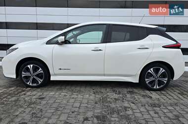 Хэтчбек Nissan Leaf 2019 в Ровно