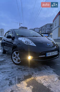 Хетчбек Nissan Leaf 2014 в Києві