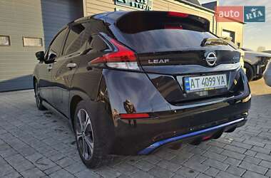 Хетчбек Nissan Leaf 2018 в  фото 8 Хетчбек Nissan Leaf 2018 в