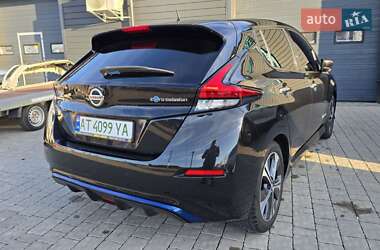 Хетчбек Nissan Leaf 2018 в  фото 6 Хетчбек Nissan Leaf 2018 в