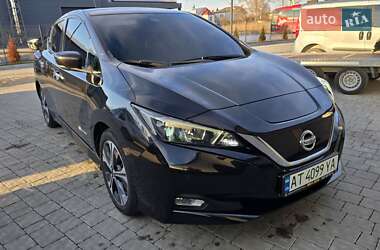 Хетчбек Nissan Leaf 2018 в  фото 21 Хетчбек Nissan Leaf 2018 в