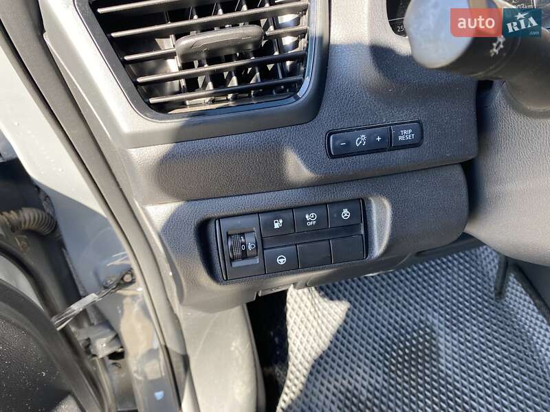 Хэтчбек Nissan Leaf 2022 в Черновцах