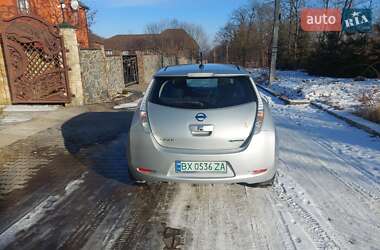 Хетчбек Nissan Leaf 2013 в Хмельницькому