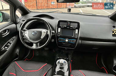 Хетчбек Nissan Leaf 2016 в 
