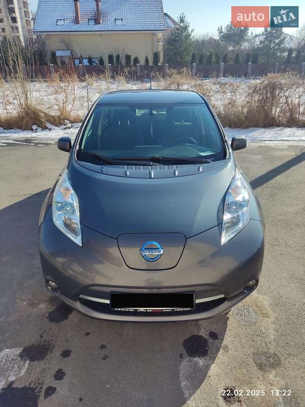 Хэтчбек Nissan Leaf 2013 в Киеве фото 8 Хэтчбек Nissan Leaf 2013 в Киеве