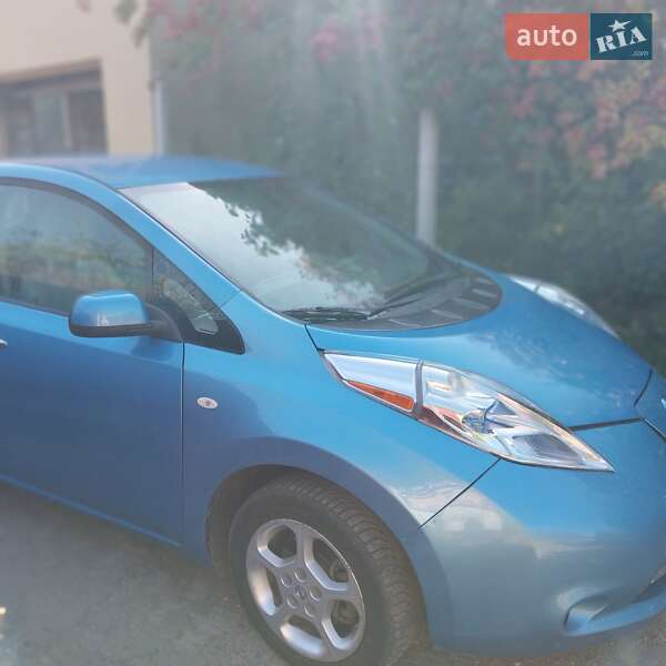 Хэтчбек Nissan Leaf 2012 в Киеве фото 4 Хэтчбек Nissan Leaf 2012 в Киеве