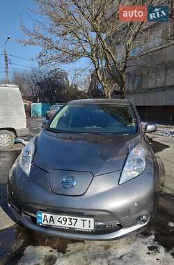 Хетчбек Nissan Leaf 2014 в Києві