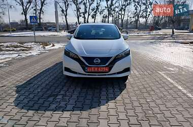 Хэтчбек Nissan Leaf 2021 в Киеве