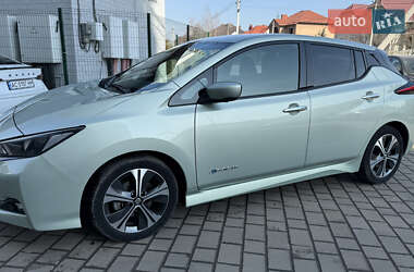 Хэтчбек Nissan Leaf 2018 в Луцке