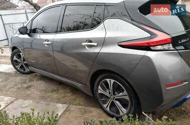 Хэтчбек Nissan Leaf 2019 в Виннице