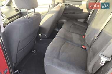 Хэтчбек Nissan Leaf 2014 в 