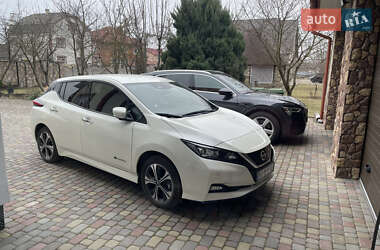 Хэтчбек Nissan Leaf 2019 в Чорткове