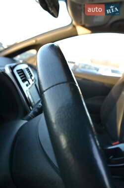 Хэтчбек Nissan Leaf 2014 в 