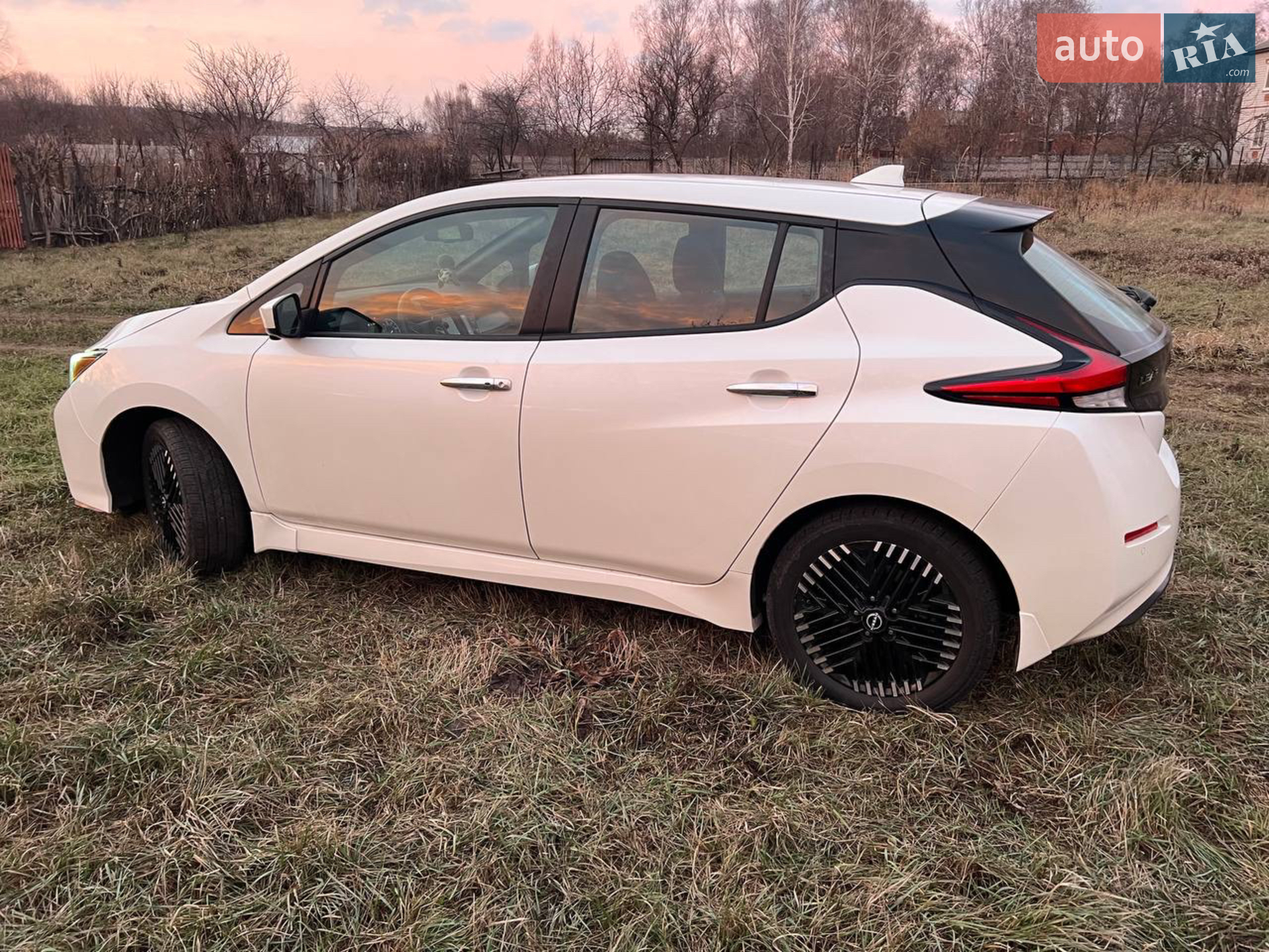 2022 Nissan Leaf - мініатюра 35