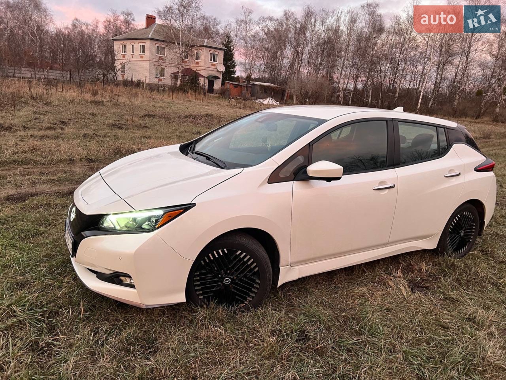 2022 Nissan Leaf - мініатюра 42