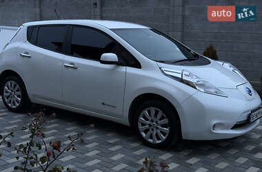 Хэтчбек Nissan Leaf 2013 в Николаеве