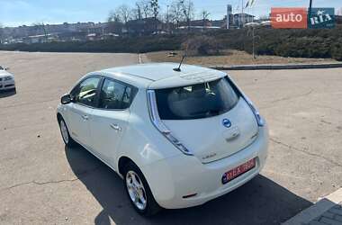 Хэтчбек Nissan Leaf 2012 в Умани