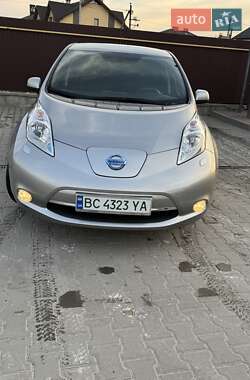 Хэтчбек Nissan Leaf 2017 в Львове