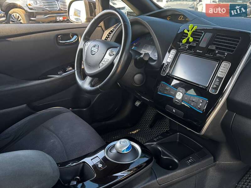 Хэтчбек Nissan Leaf 2014 в Харькове