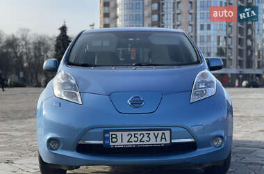 Хетчбек Nissan Leaf 2013 в Кременчуці